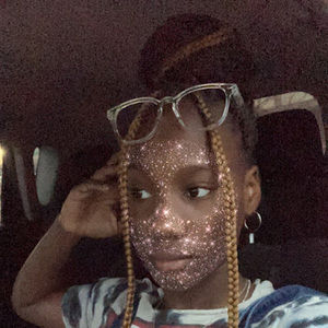 Meet your Posher, Jadah